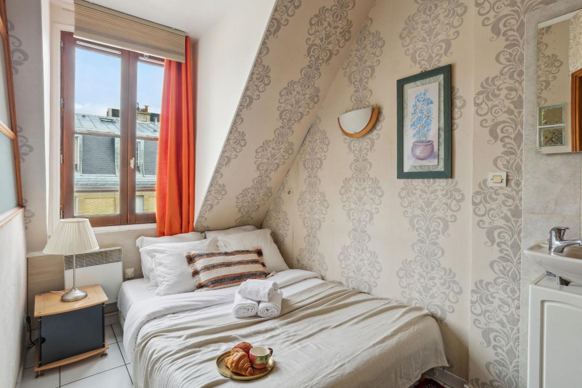 Eiffel Tower & Invalides - Cityapartmentstay Paris Luaran gambar